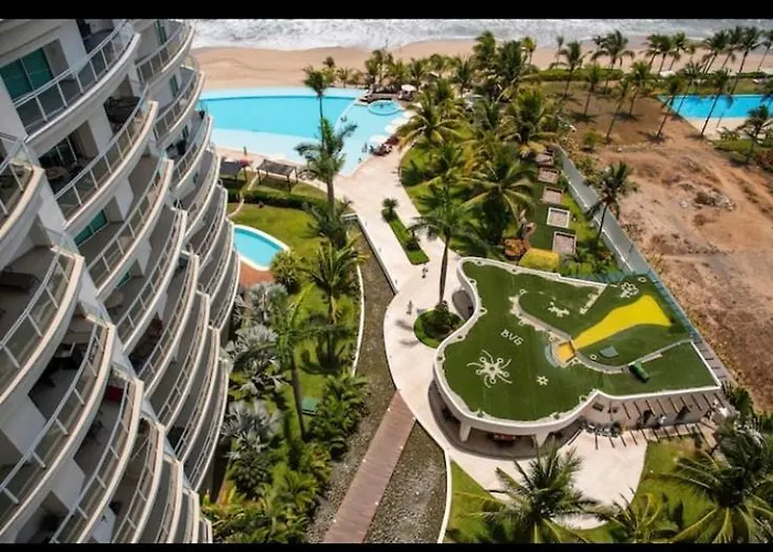 Beachfront Bay View Marina With Jacuzzi Apartamento *